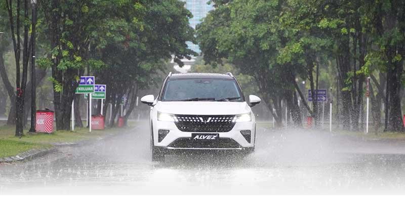 Sensasi Mengendarai Wuling Alvez