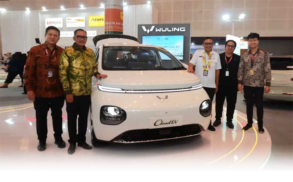 Resmi Dijual di Surabaya Wuling Cloud EV Banjir Promo